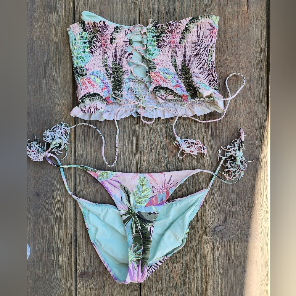 PilyQ Colorful Smocked Bikini Set S / M